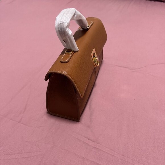 CAFUNE Medium Stance - Pecan - Picture 4 of 7